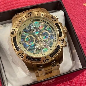 INVICTA Gold & Aballone Men’s Divers Watch